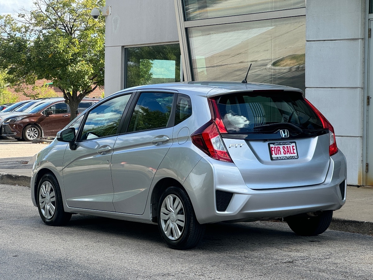 2015 Honda Fit LX photo 11