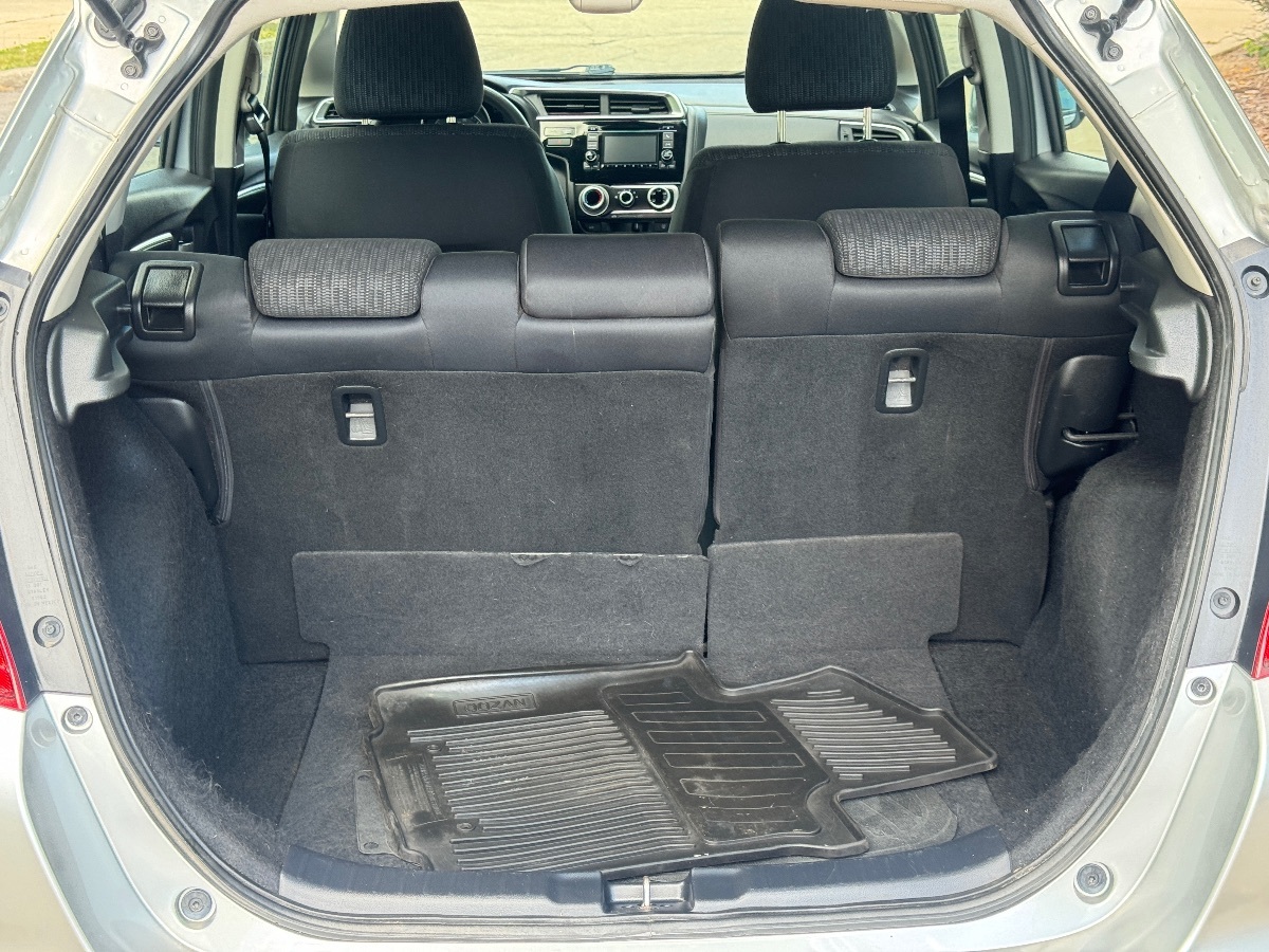 2015 Honda Fit LX photo 14