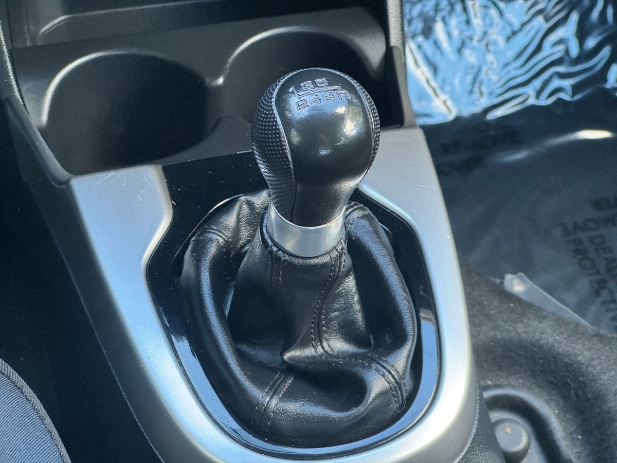 2015 Honda Fit LX photo 26
