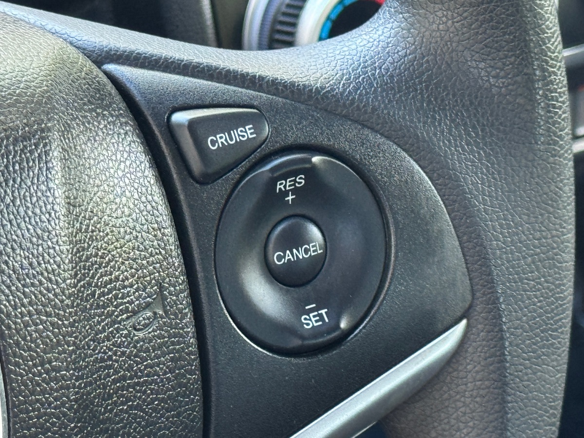 2015 Honda Fit LX photo 24