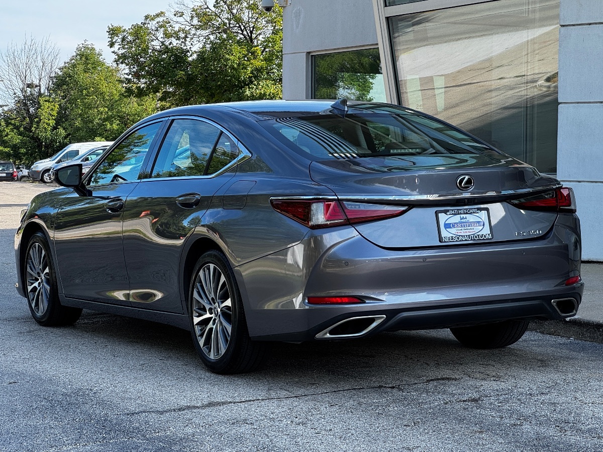 2019 Lexus ES 350 photo 11