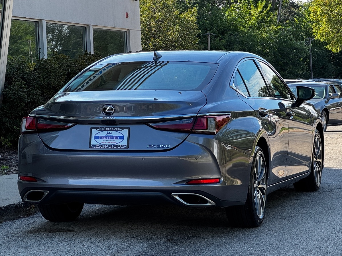 2019 Lexus ES 350 photo 4