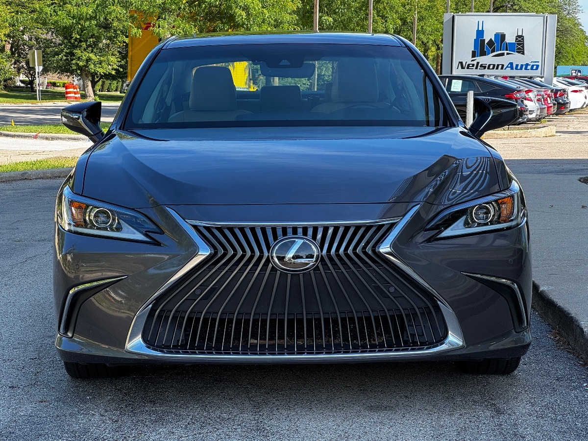 2019 Lexus ES 350 photo 7