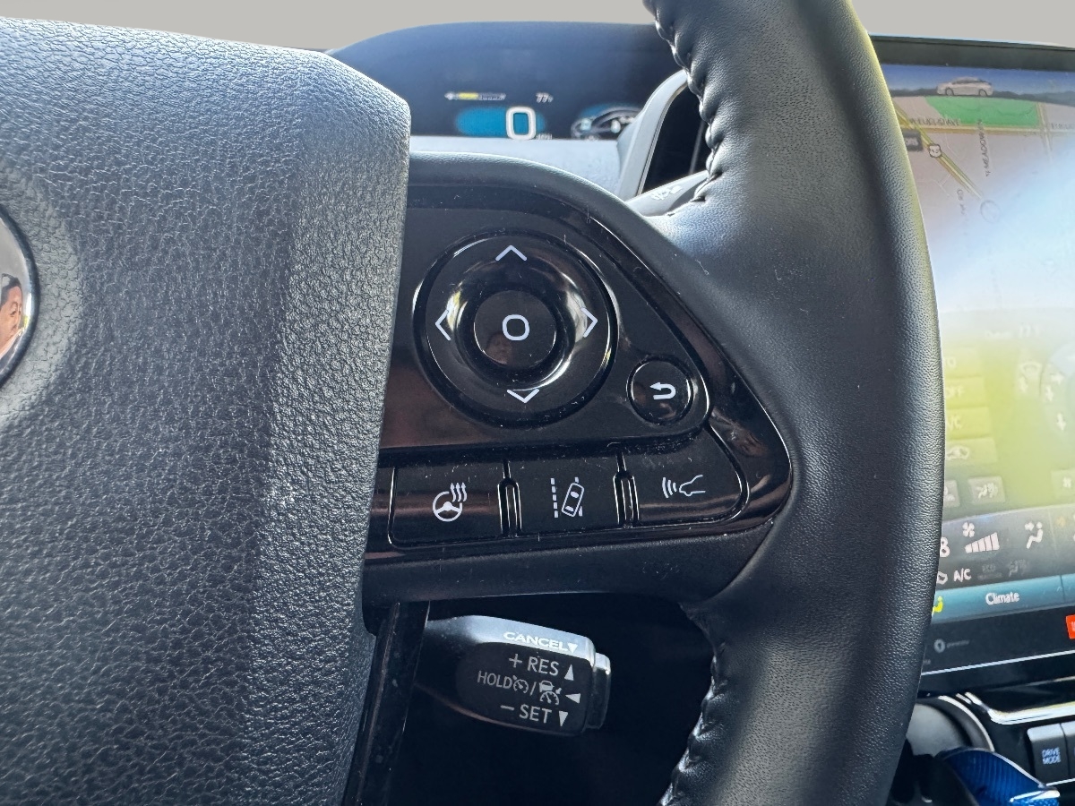 2020 Toyota Prius Prime Limited photo 17
