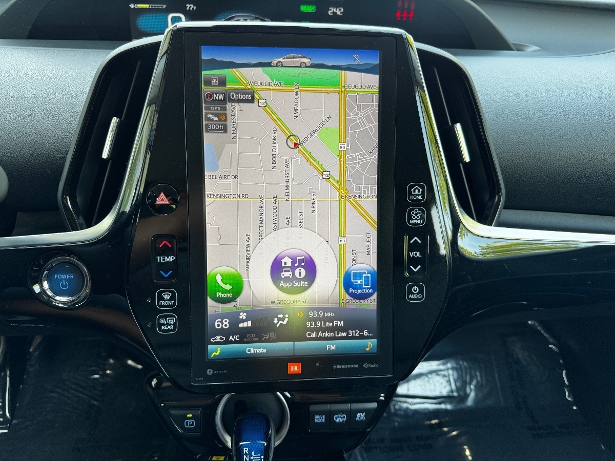 2020 Toyota Prius Prime Limited photo 19