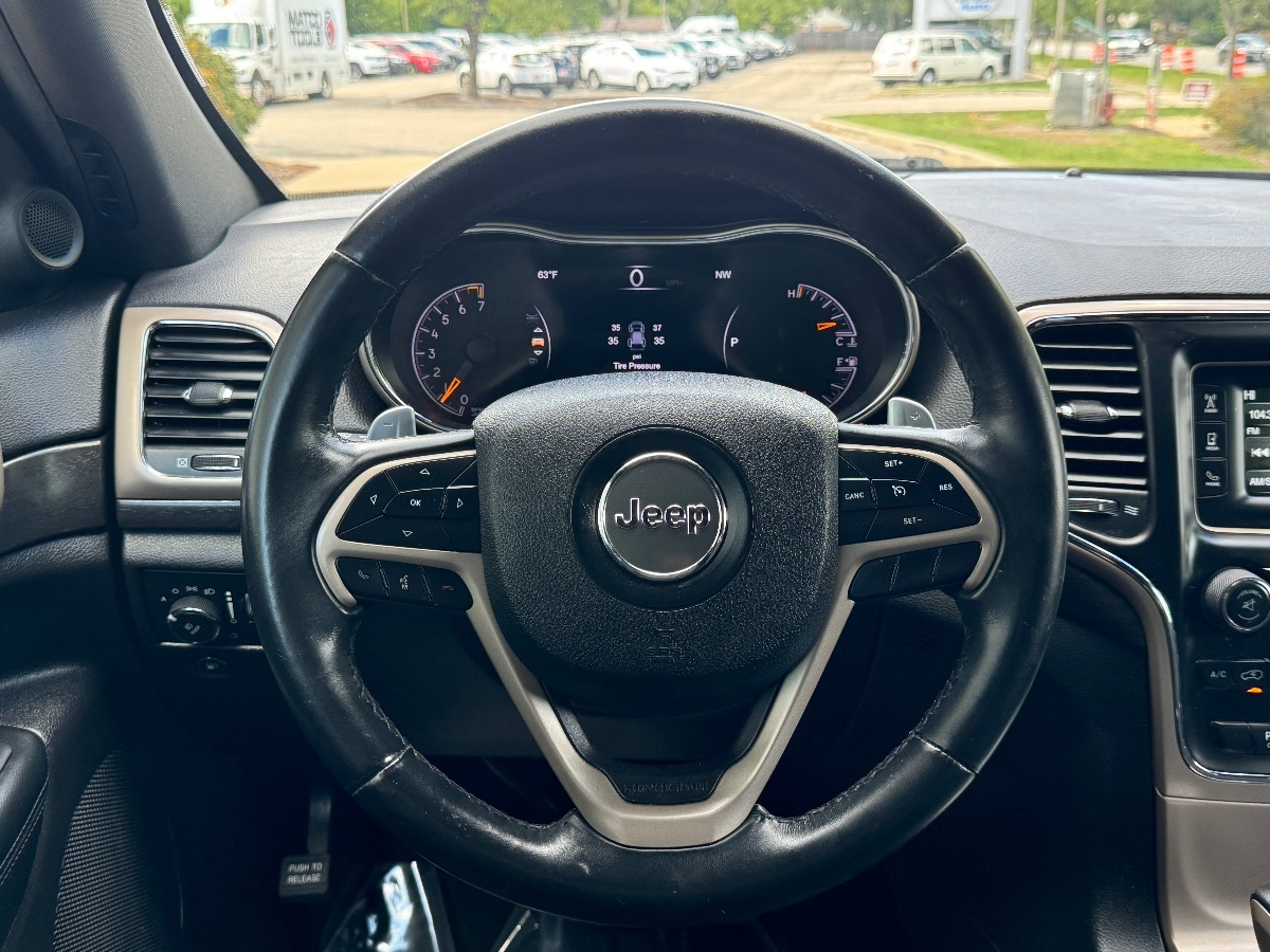 2017 Jeep Grand Cherokee Laredo photo 22