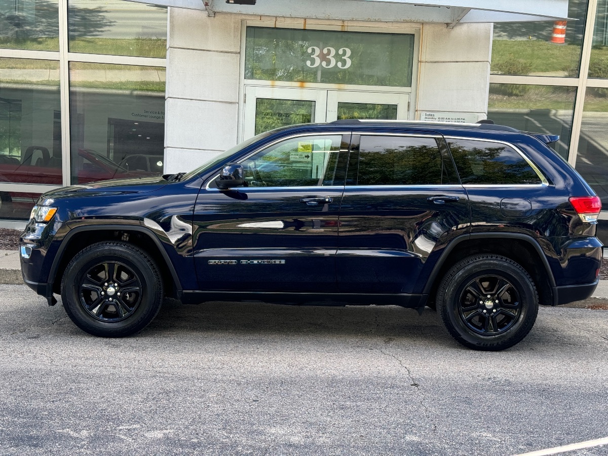 2017 Jeep Grand Cherokee Laredo photo 10
