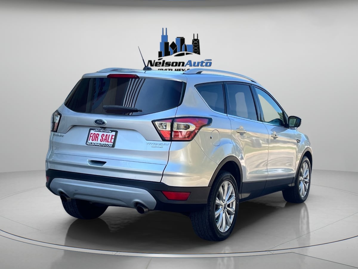 2017 Ford Escape Titanium photo 4