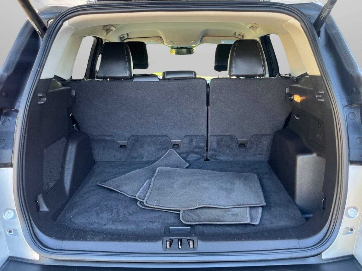 2017 Ford Escape Titanium photo 14