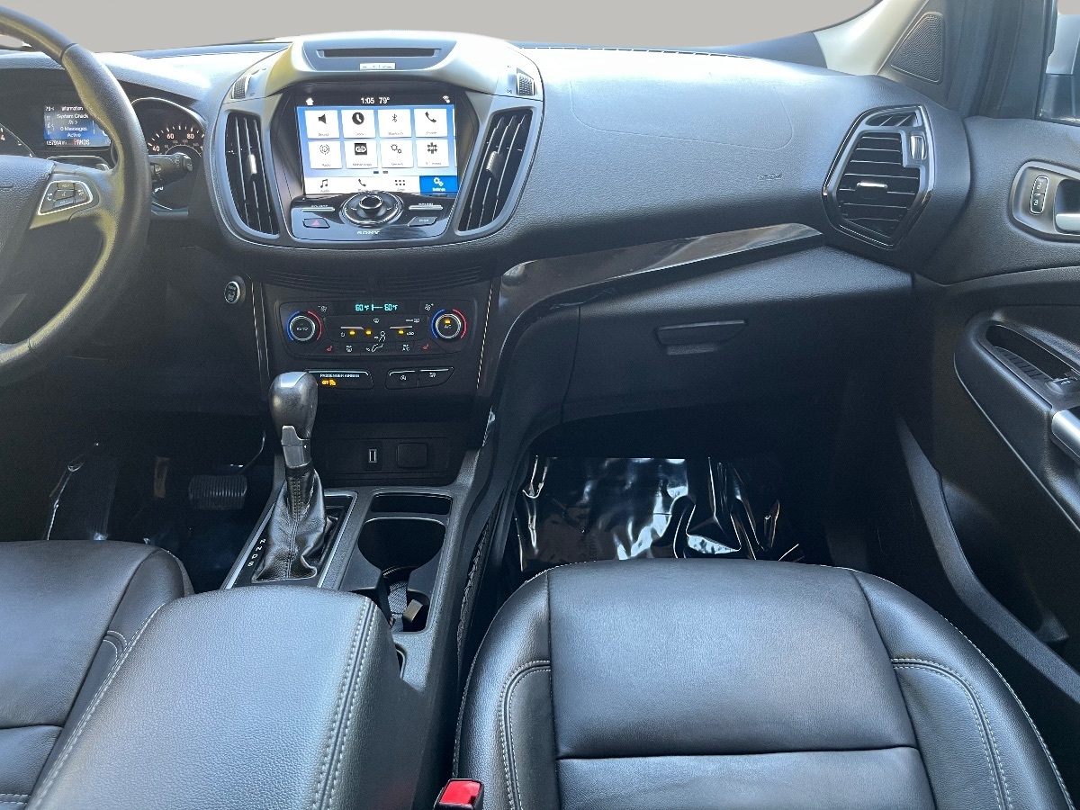 2017 Ford Escape Titanium photo 21