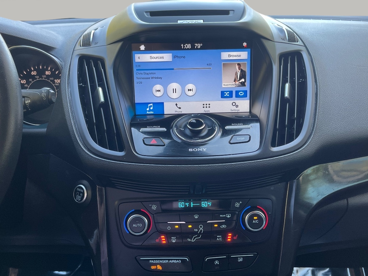 2017 Ford Escape Titanium photo 26