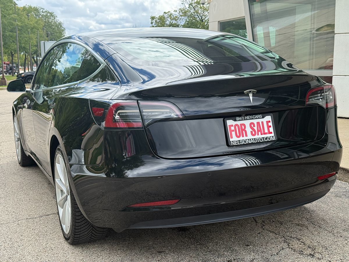 2019 Tesla Model 3 Long Range photo 11