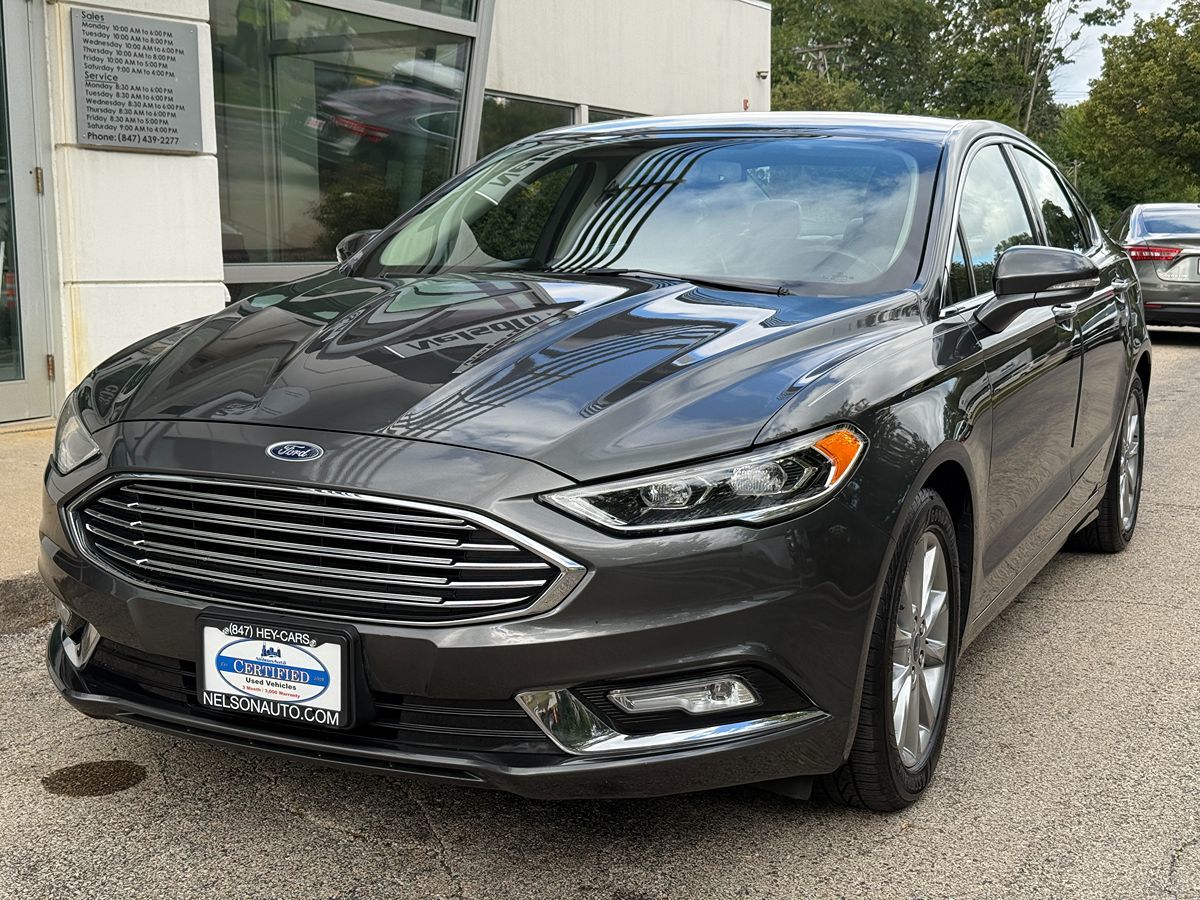 2017 Ford Fusion SE photo 6