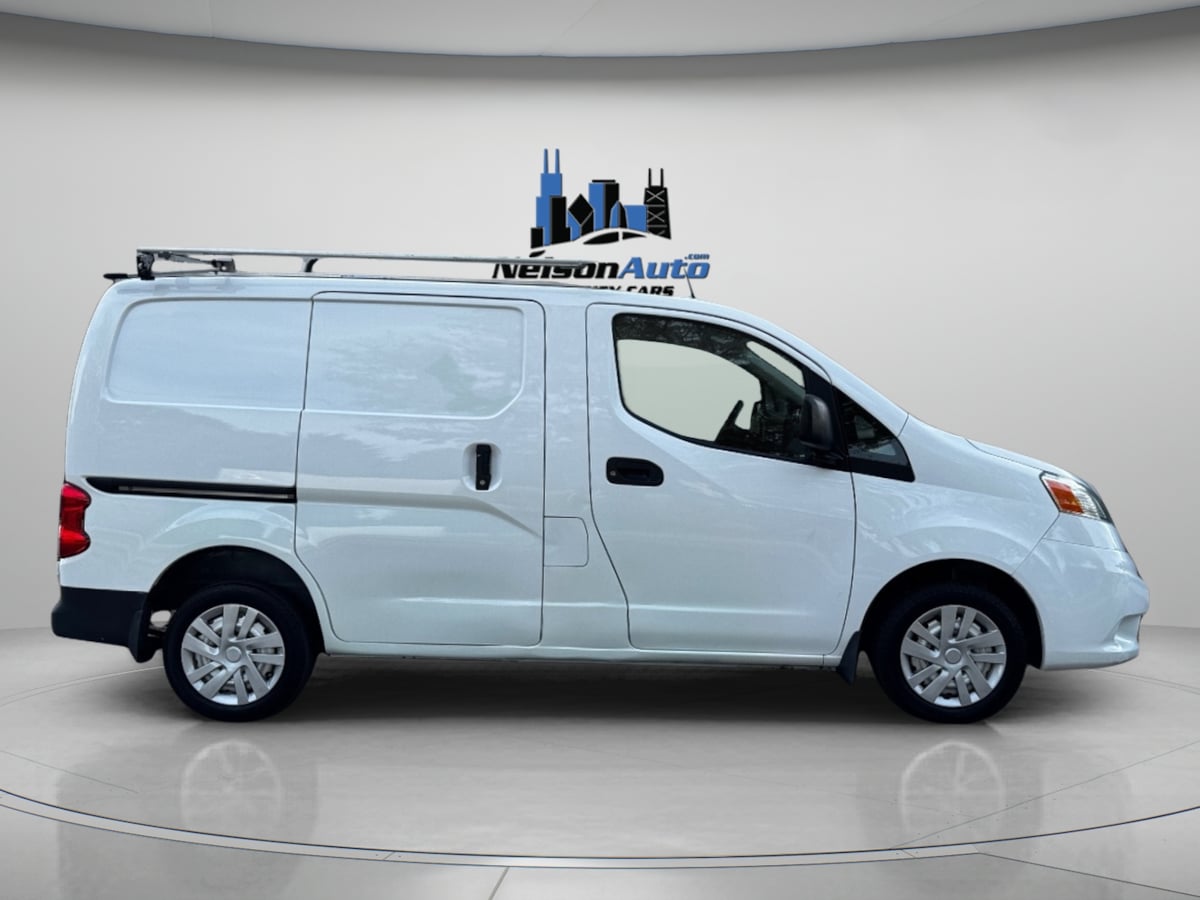 2021 Nissan NV200 photo 2