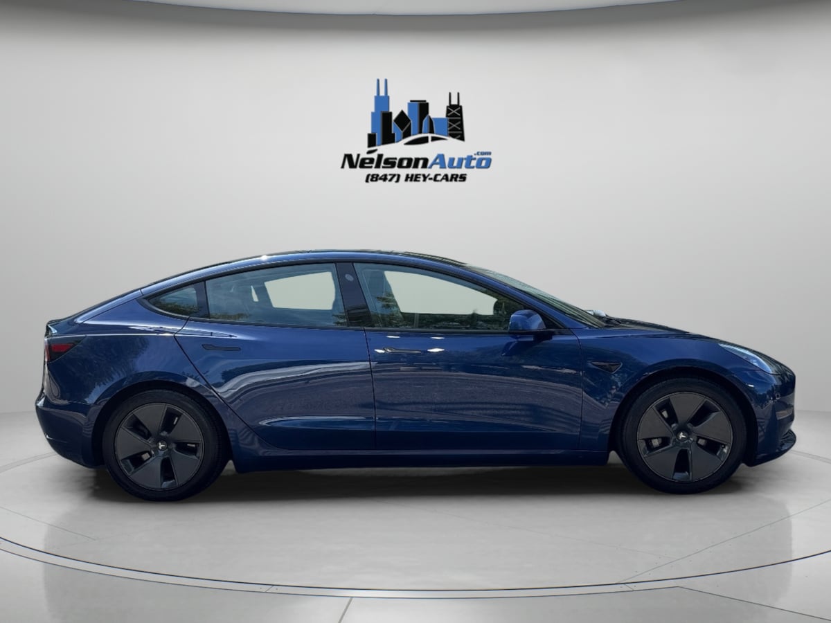 2021 Tesla Model 3 Long Range photo 3