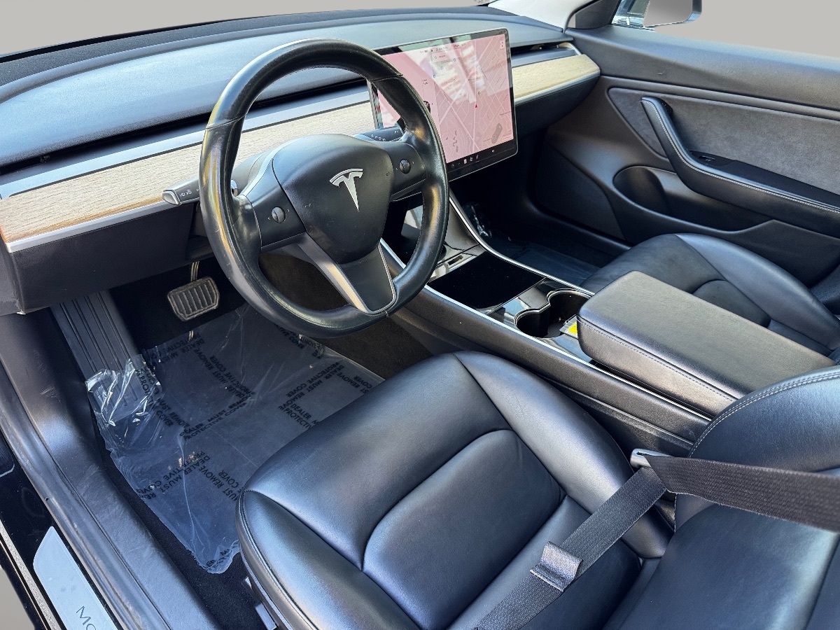 2019 Tesla Model 3 Mid Range photo 14
