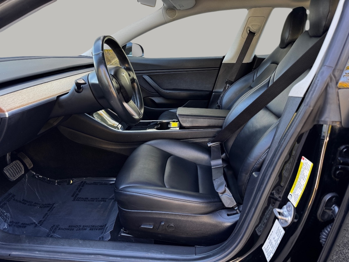 2019 Tesla Model 3 Mid Range photo 15