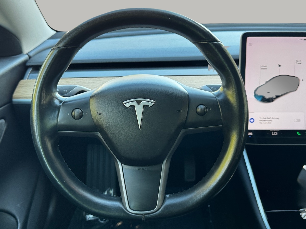 2019 Tesla Model 3 Mid Range photo 21