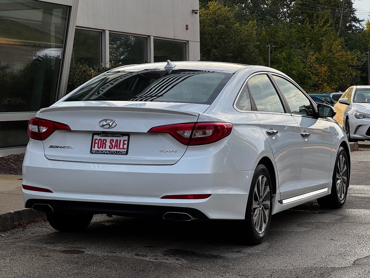 2016 Hyundai Sonata Sport photo 4