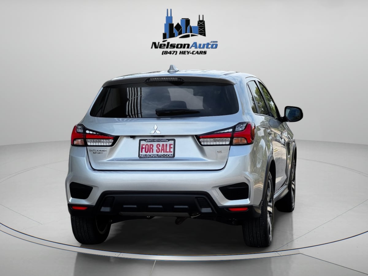2021 Mitsubishi Outlander Sport photo 3