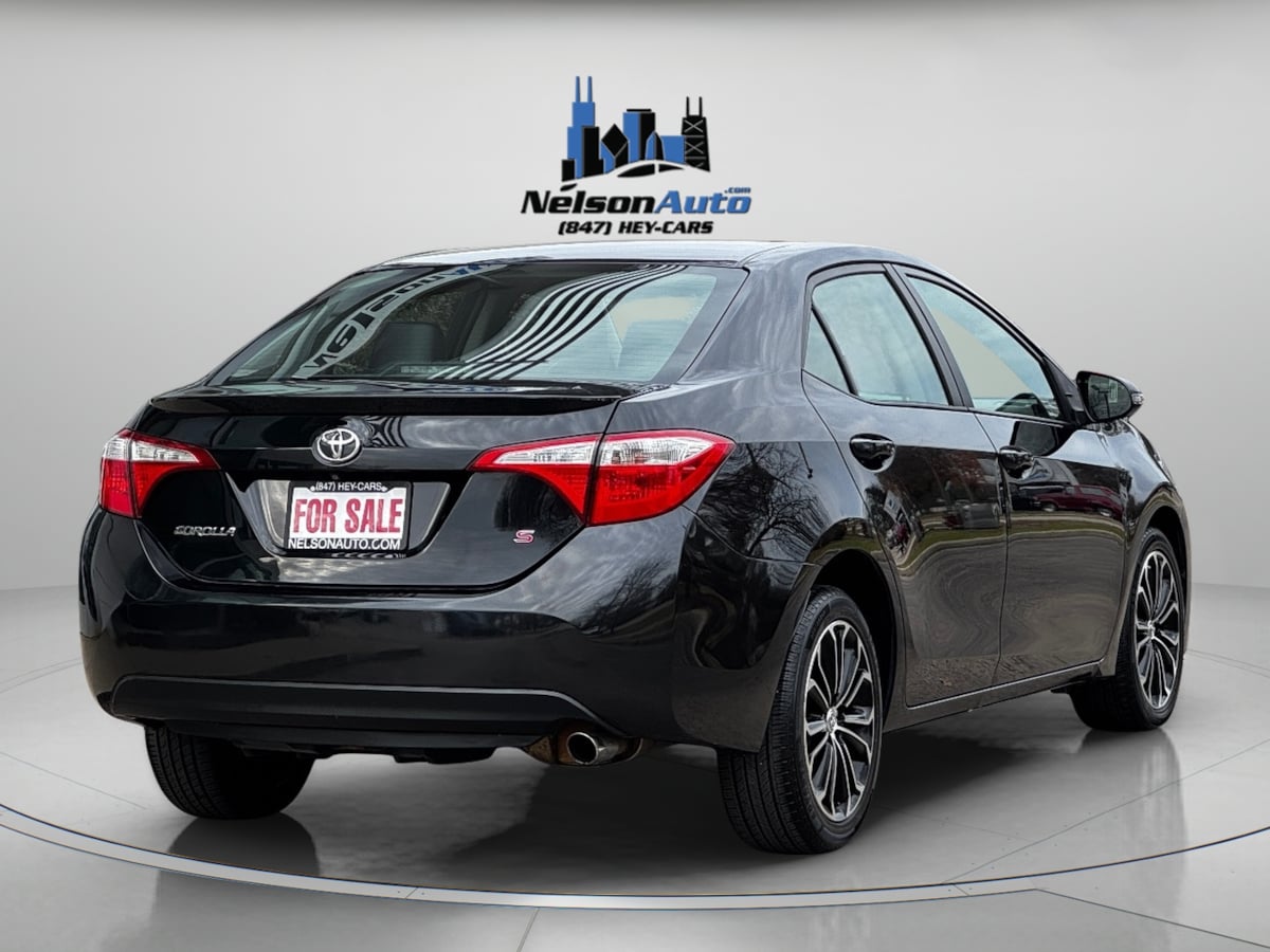 2015 Toyota Corolla S photo 4