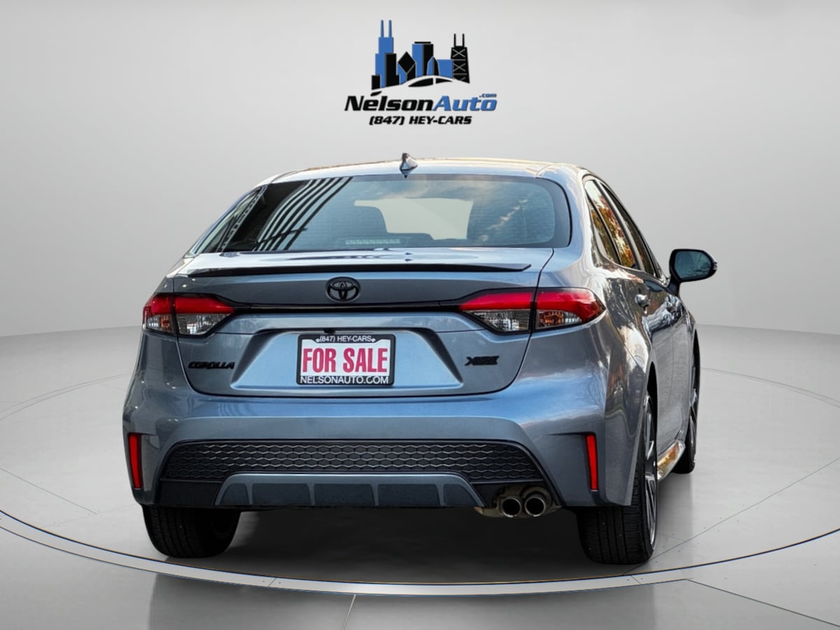 2022 Toyota Corolla XSE photo 3