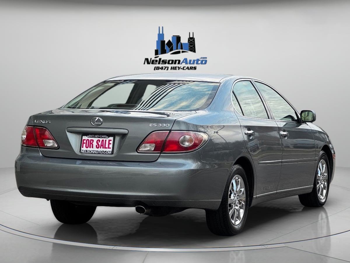 2004 Lexus ES 330 photo 4