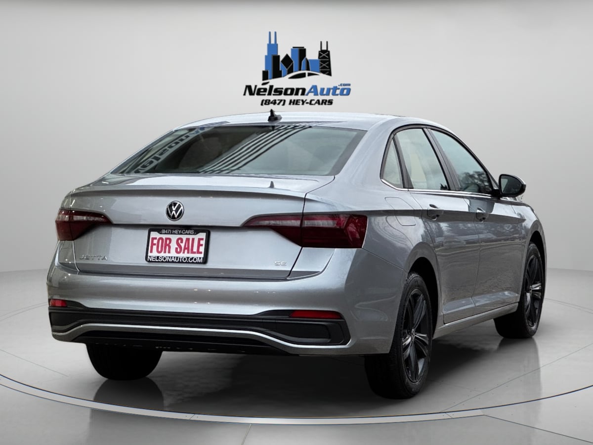 2024 Volkswagen Jetta SE photo 4