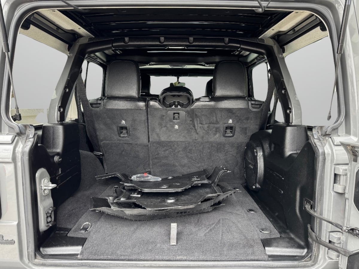 2021 Jeep Wrangler Unlimited Sahara Altitude - Photo 14