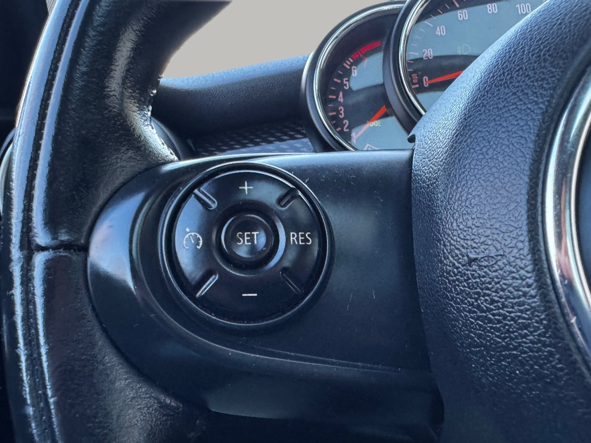 2015 MINI Cooper S - Photo 23