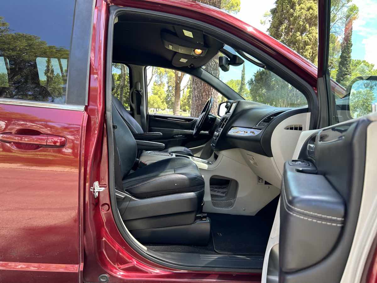 2019 Dodge Grand Caravan SXT - Photo 21