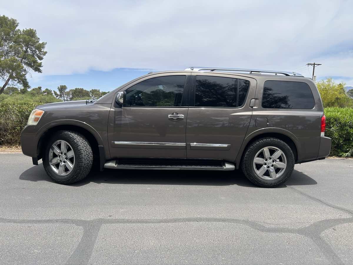 2013 Nissan Armada Platinum - Photo 2
