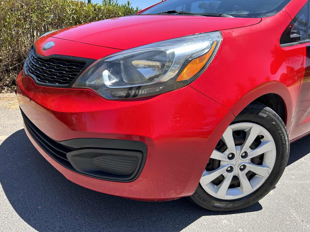 2013 Kia Rio LX - Photo 9