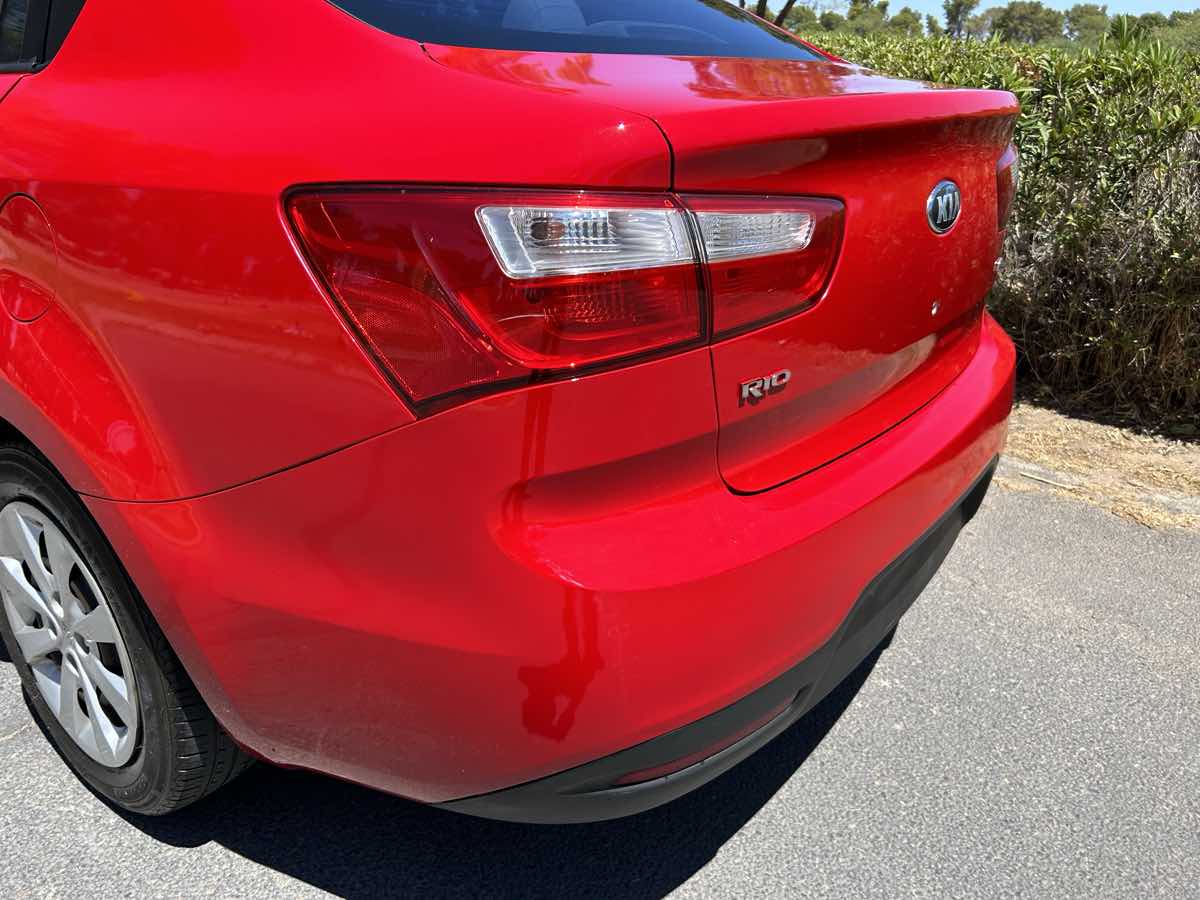 2013 Kia Rio LX - Photo 10