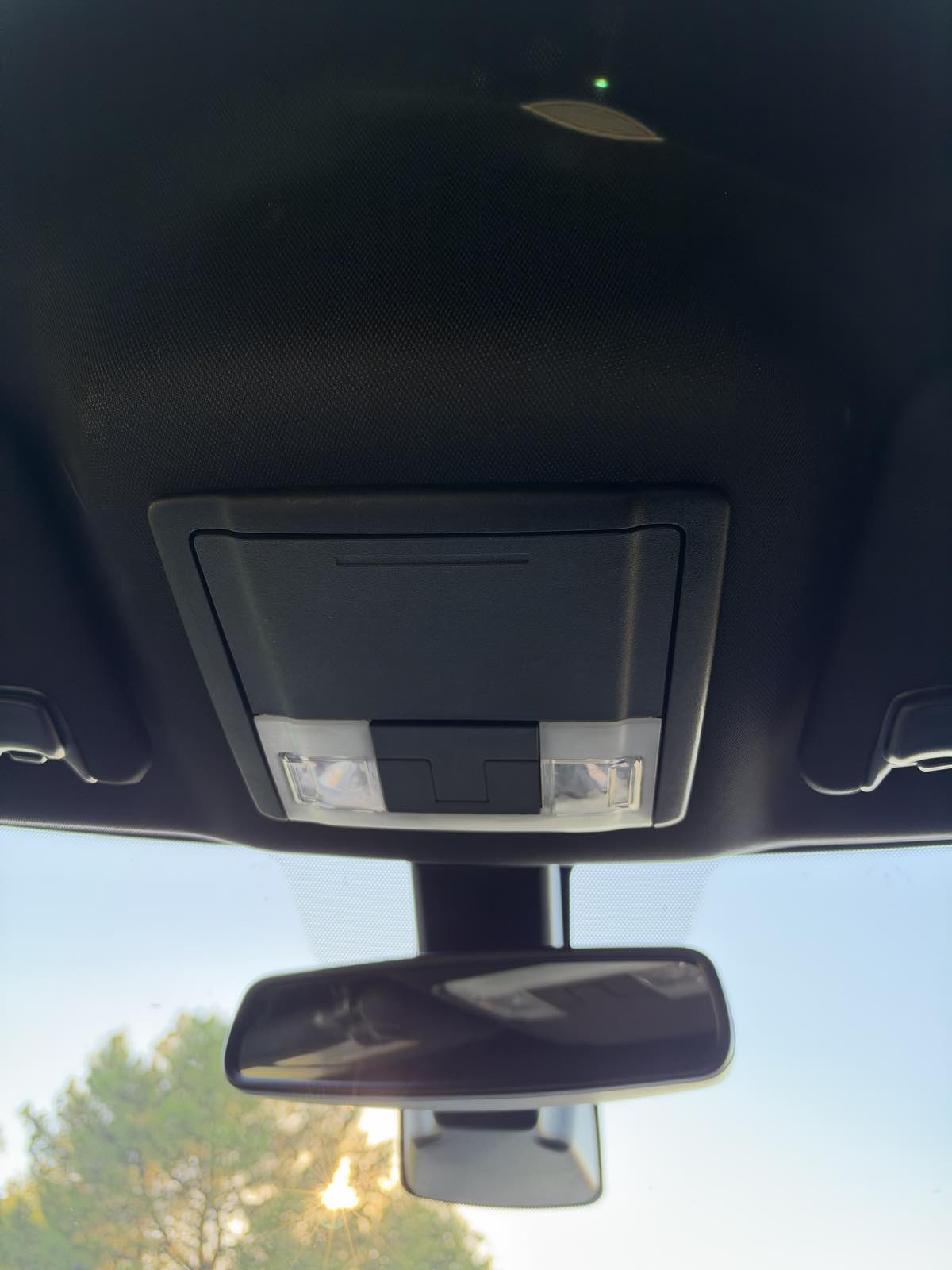 Ford Explorer photo 21