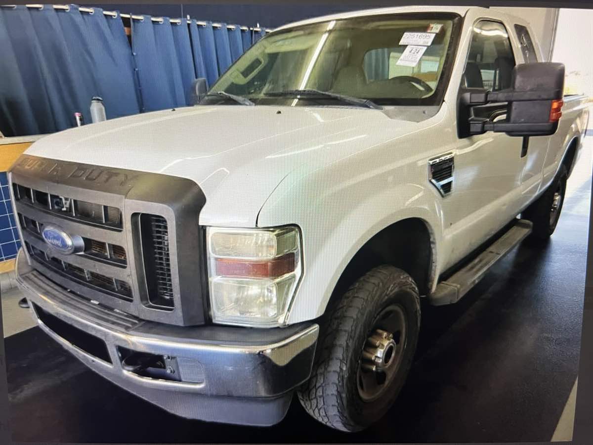 2009 Ford Super Duty F-250 SRW XL