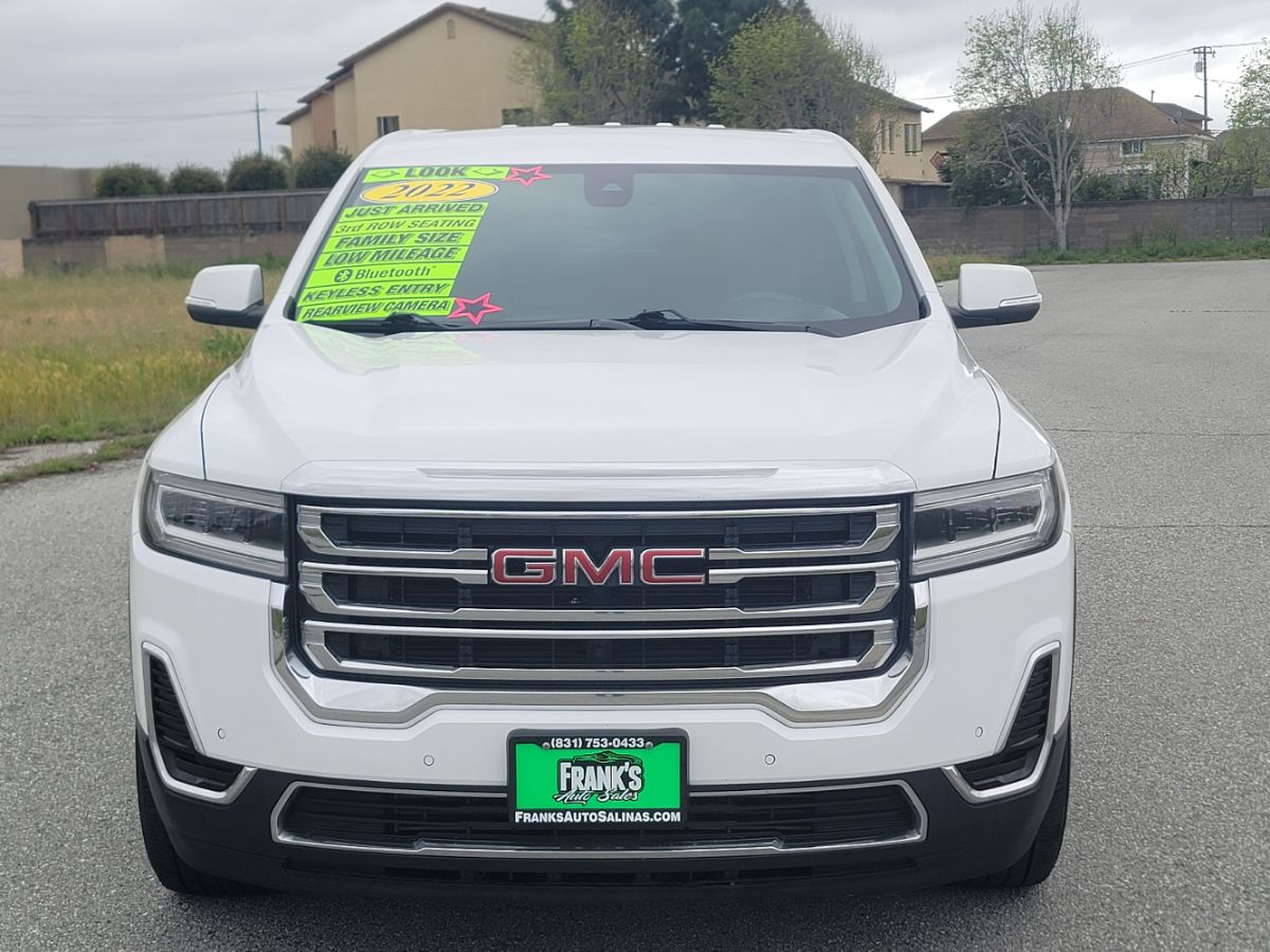 2022 GMC Acadia SLE - Photo 2