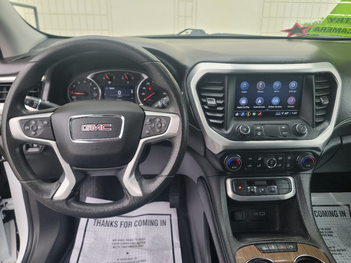 2022 GMC Acadia SLE - Photo 10