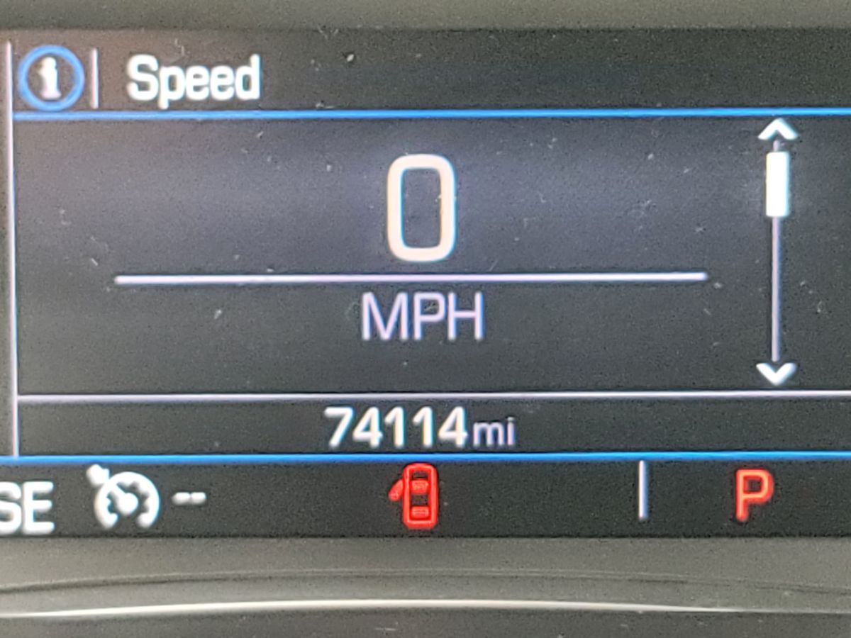 2022 GMC Acadia SLE - Photo 11