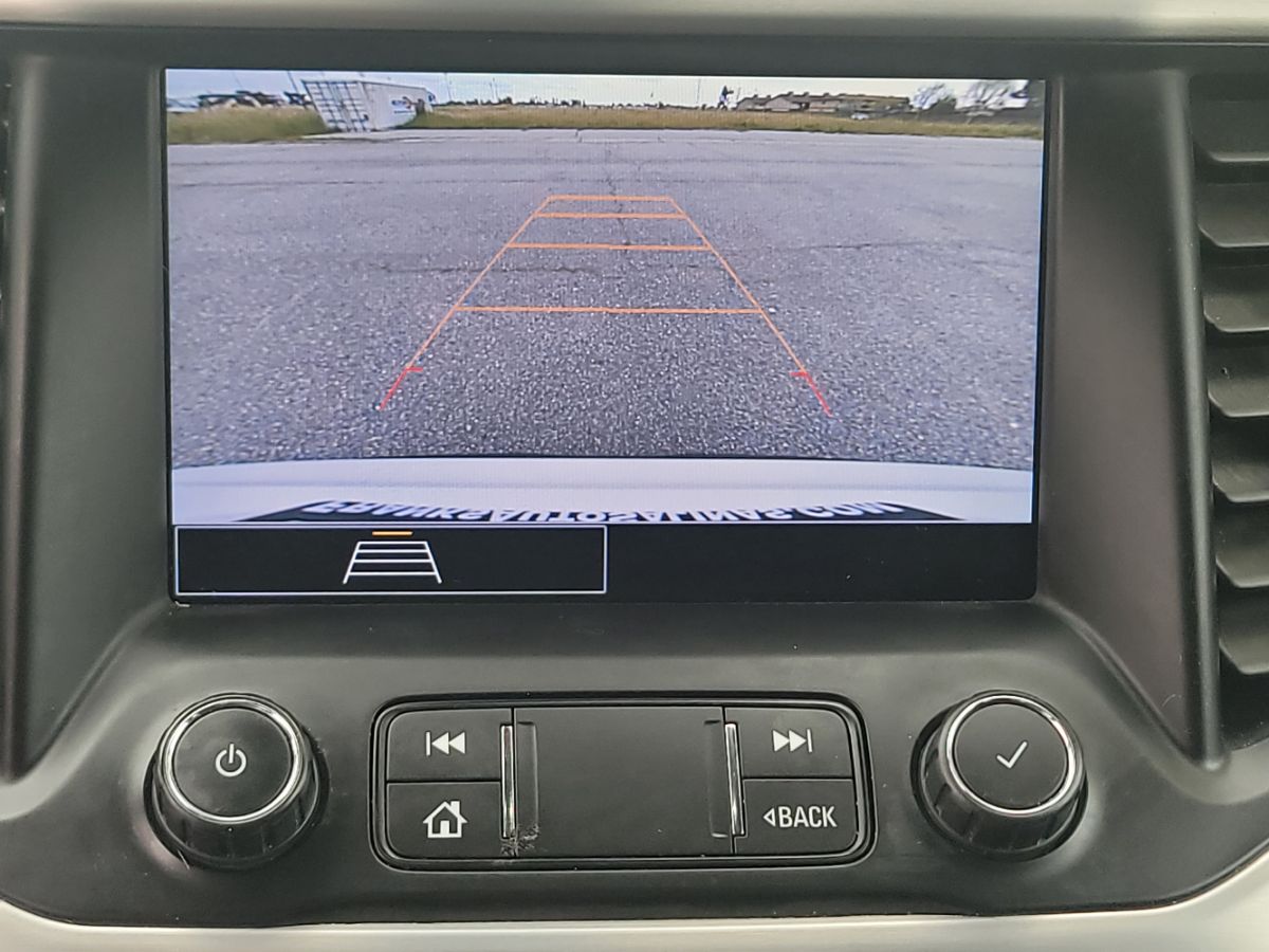2022 GMC Acadia SLE - Photo 12