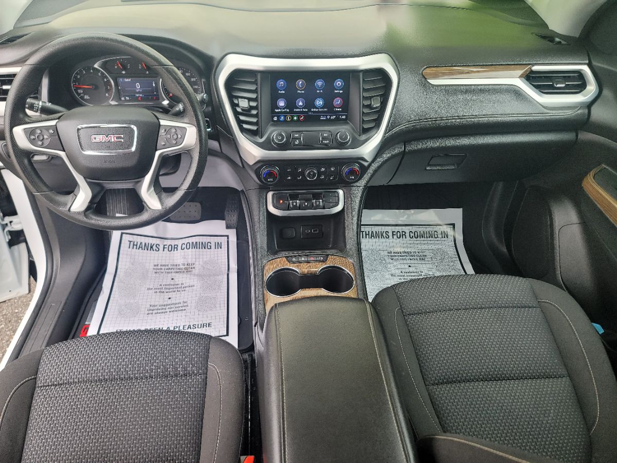 2022 GMC Acadia SLE - Photo 17
