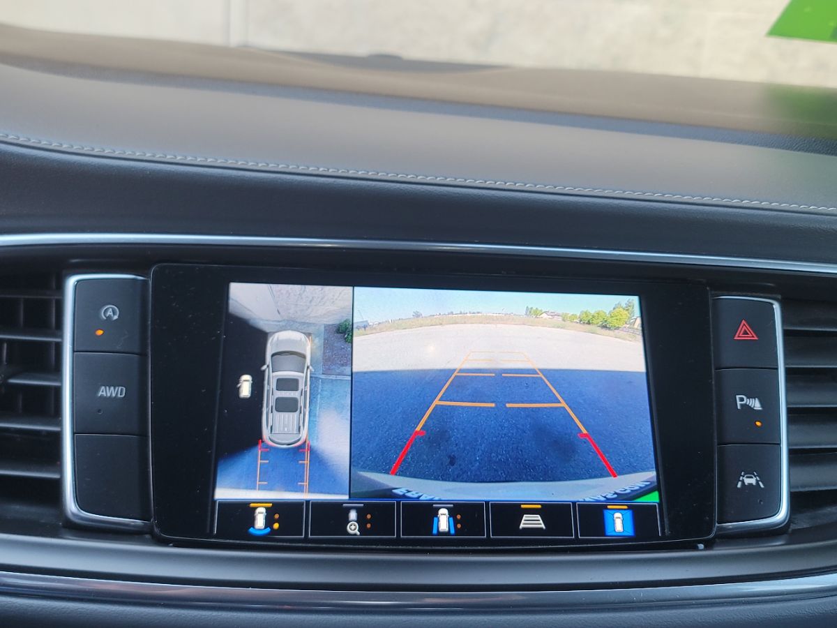 2024 Buick Enclave Premium - Photo 13