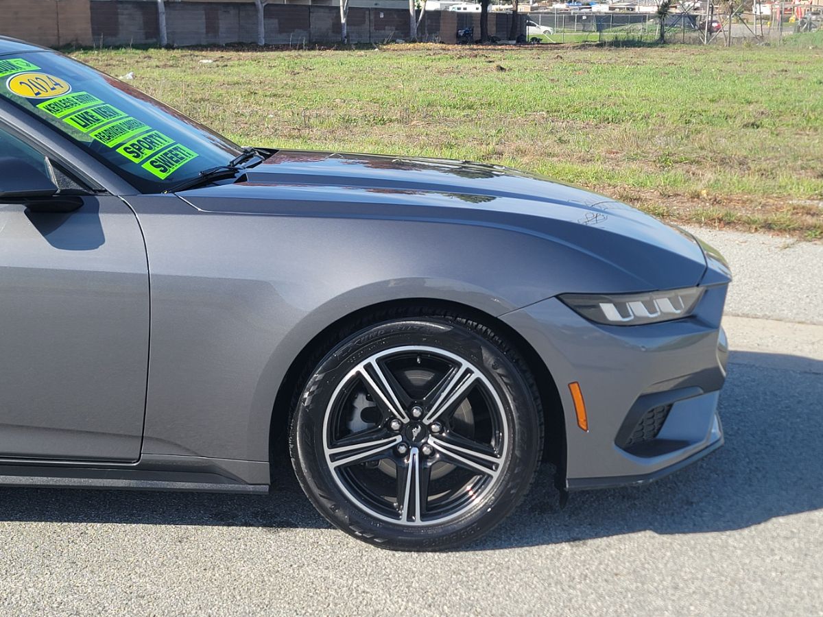 2024 Ford Mustang EcoBoost Premium - Photo 7