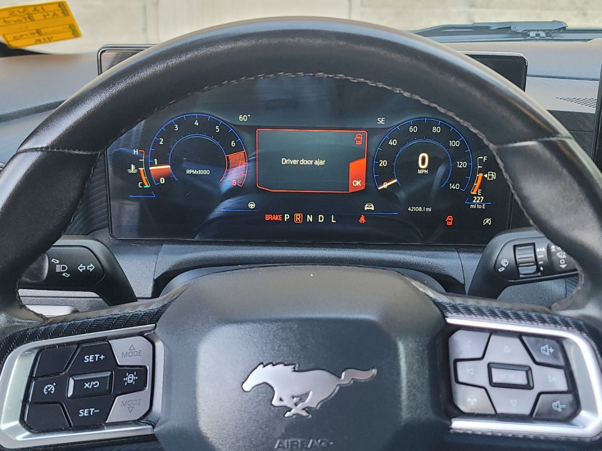 2024 Ford Mustang EcoBoost Premium - Photo 10