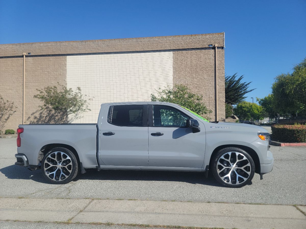 2024 Chevrolet Silverado 1500 Custom - Photo 6