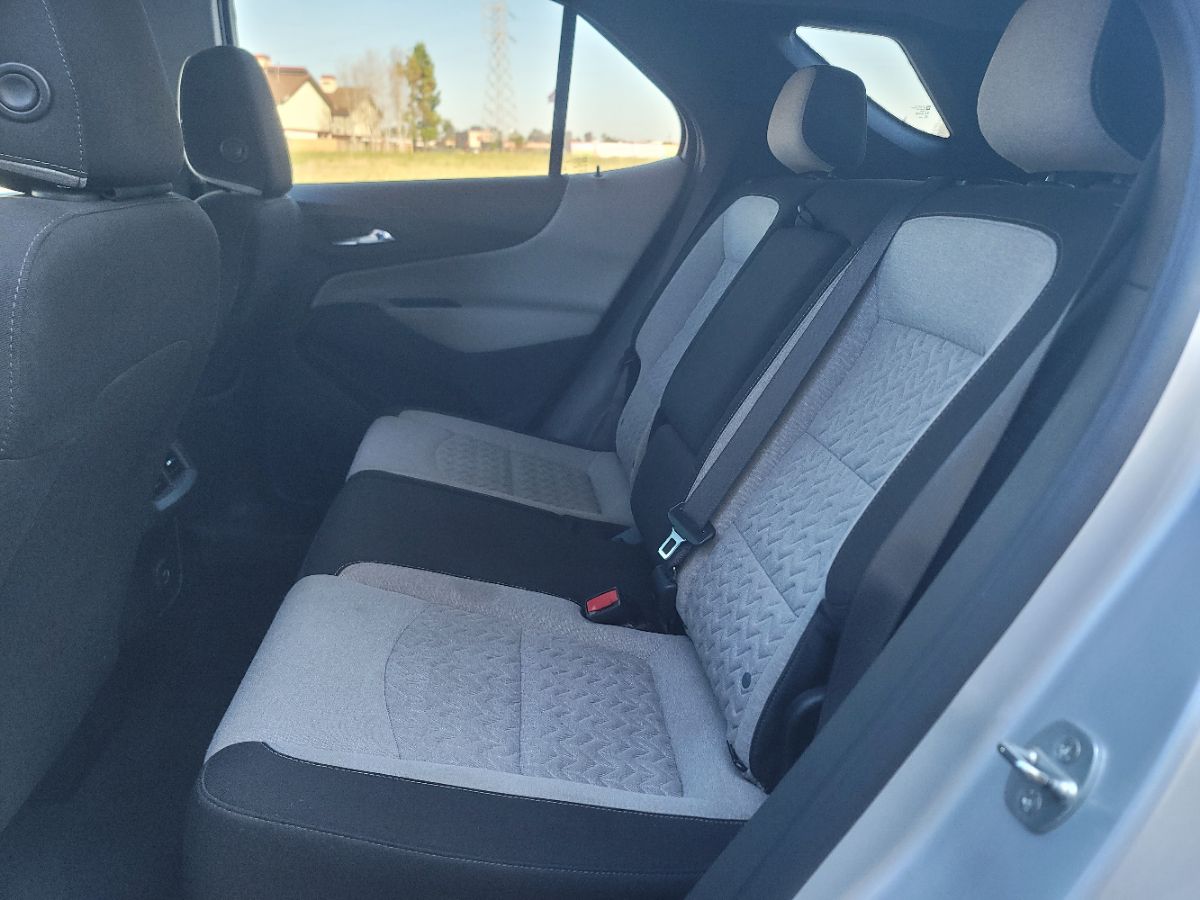 2022 Chevrolet Equinox LT - Photo 14