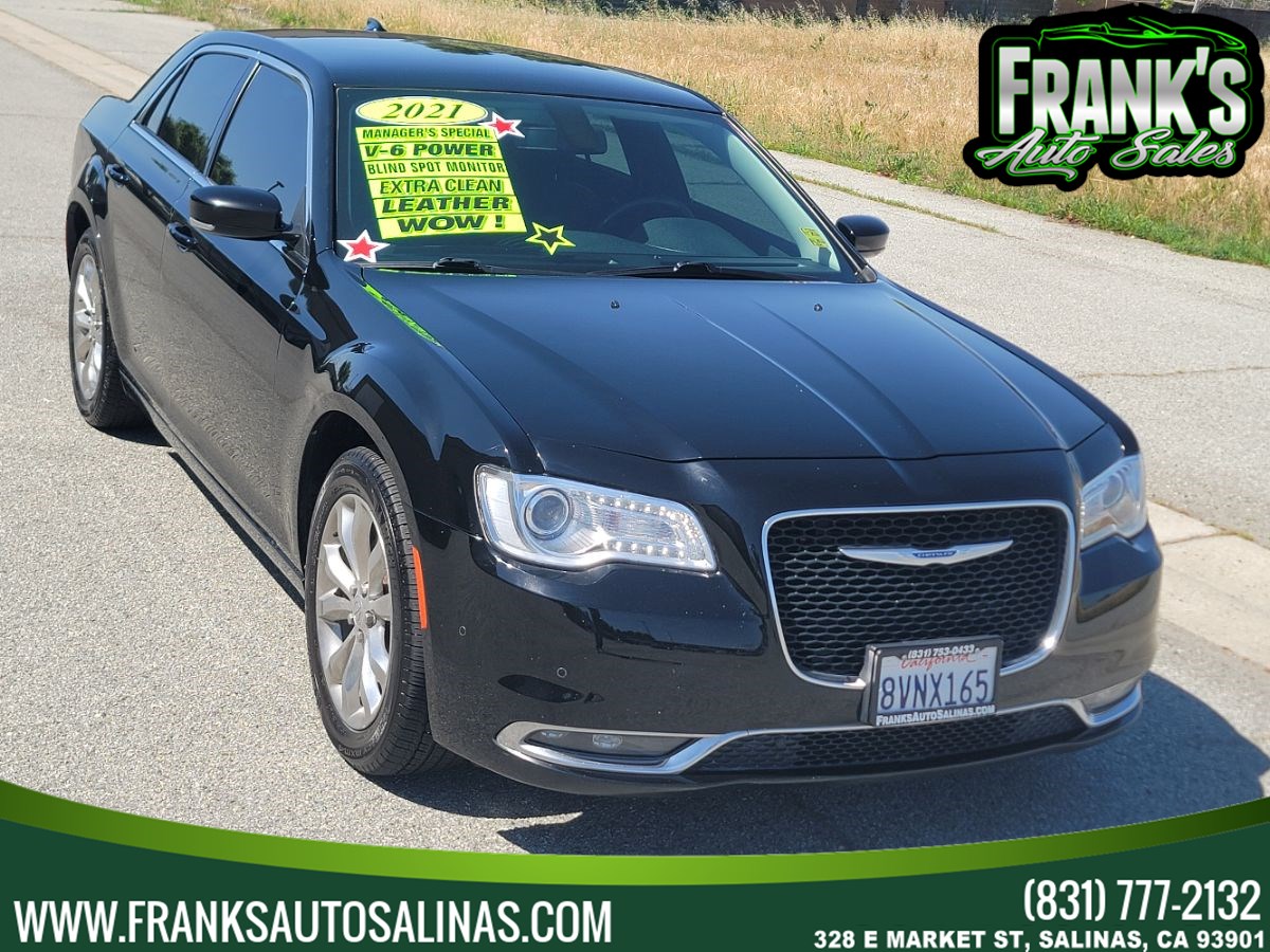 2021 Chrysler 300 Touring L AWD's photo