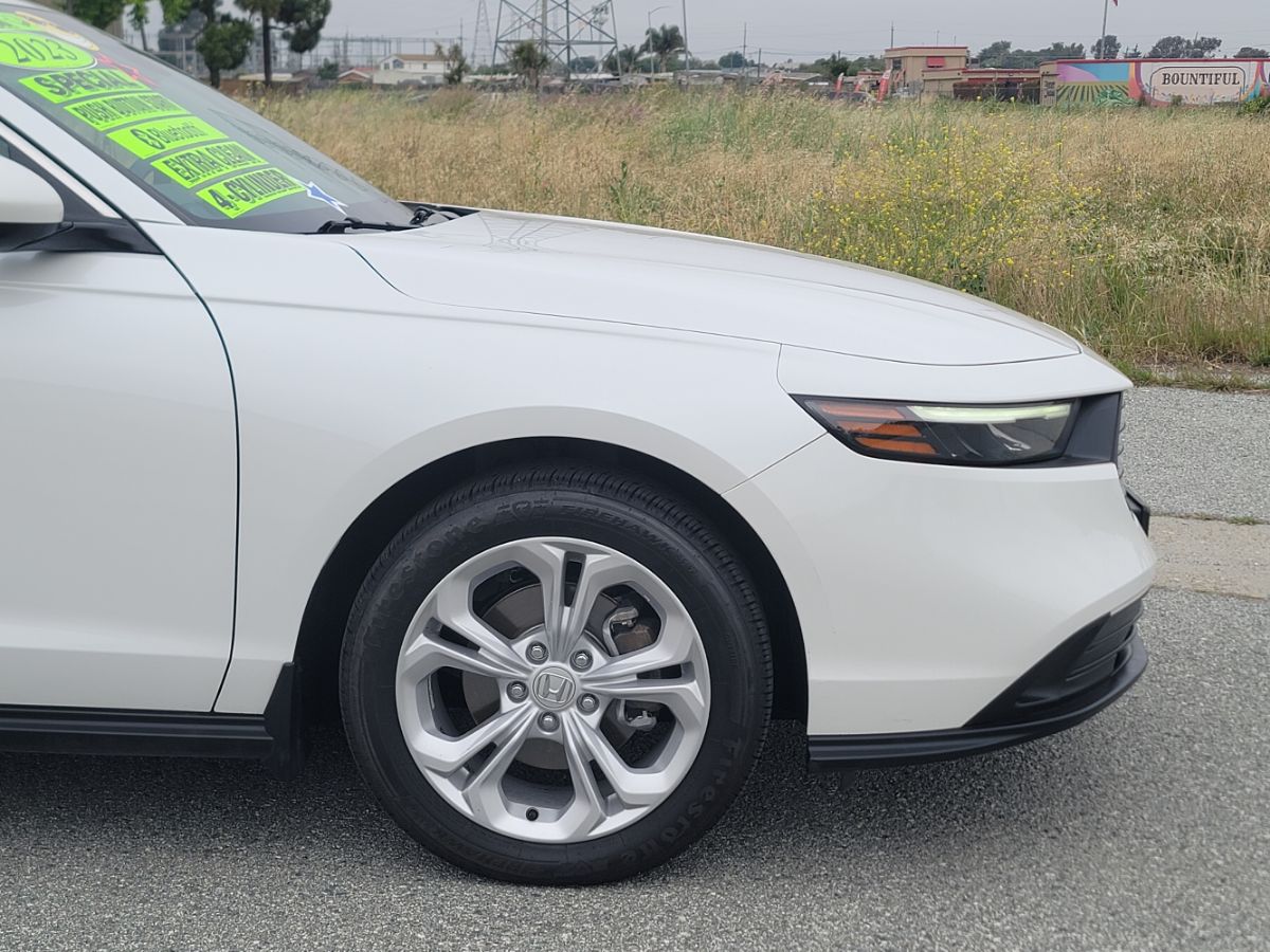 2023 Honda Accord LX - Photo 7