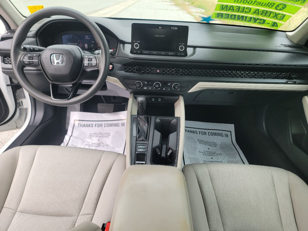 2023 Honda Accord LX - Photo 16