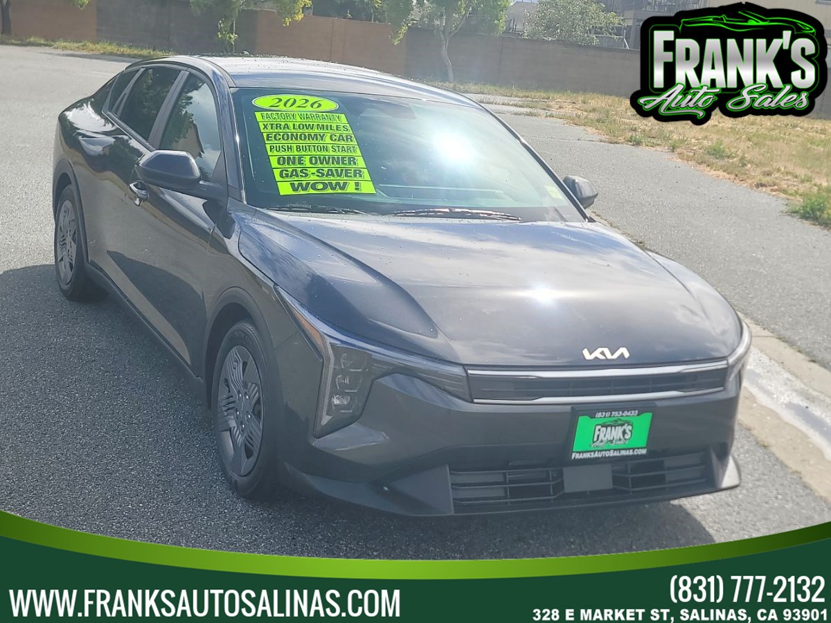 2026 Kia K4 LX AT's photo